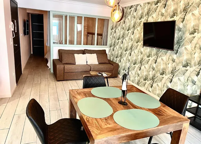 Plage A 50M Appartement Reves Tranquilles Villa Les Bains De Mers
