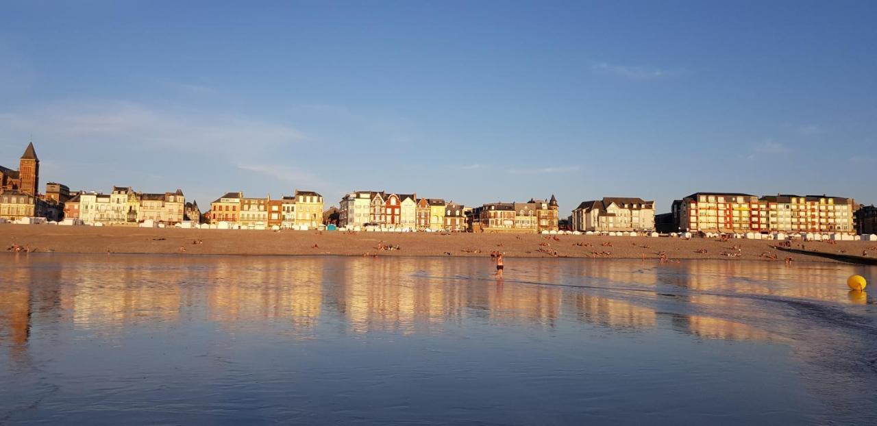 Apartment A 50m Reves Tranquilles Les Bains De *