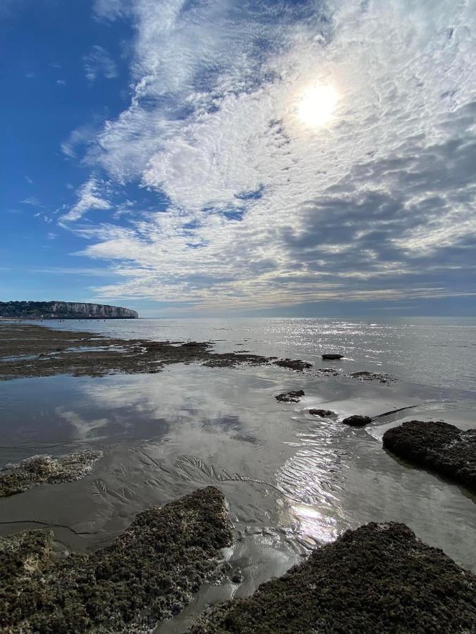 A 50m Reves Tranquilles Les Bains De Apartment *
